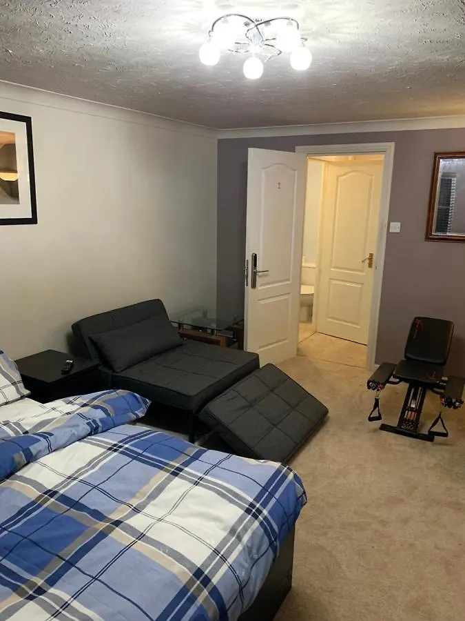 Homestay Thames River Side Townhouse Apartment Thamesmead