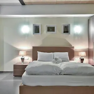 https://vallettastay-orangerie-two-bedroom-apartment-201.hotelssaintjulians.com