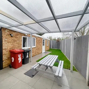 Near London Heathrow, Slough,windsor,legoland Colnbrook