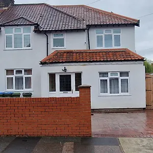 1 Bedroom Eltham