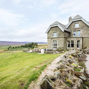 https://moscar-lodge.yorkshirehotels.net